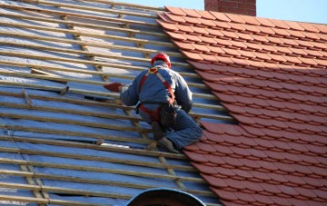 roof tiles Kirby Green, Norfolk
